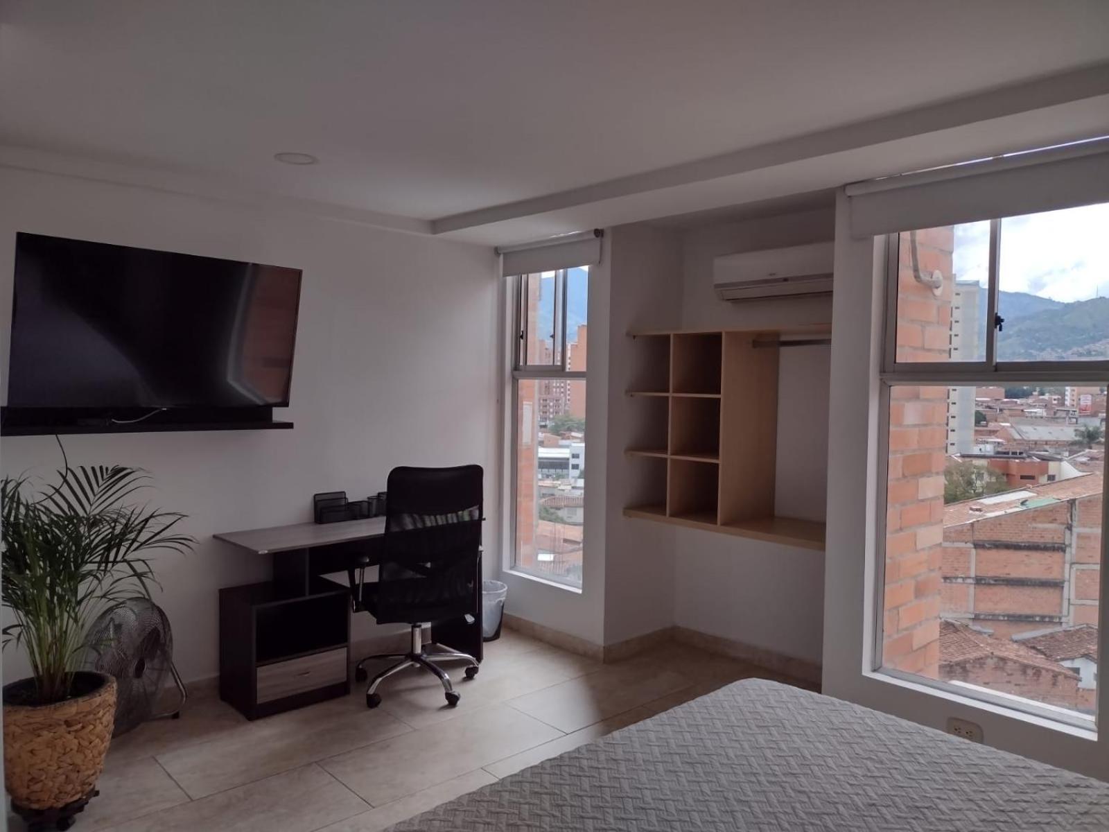 מדיין Apartasuites Av מראה חיצוני תמונה